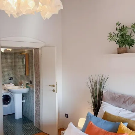 At Piazza Erbe Sky View Flat Free Parking * Рим